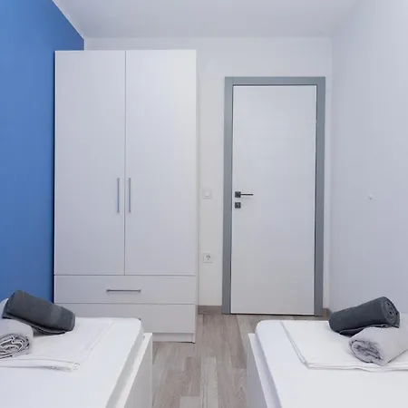 App Anna Apartment