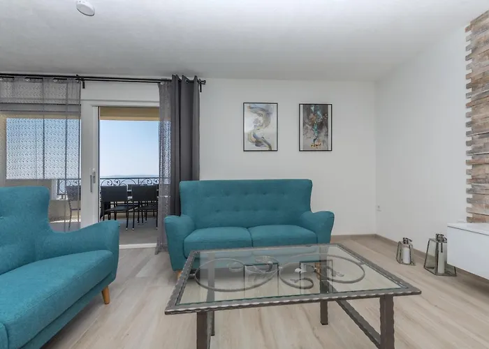 App Anna * Makarska